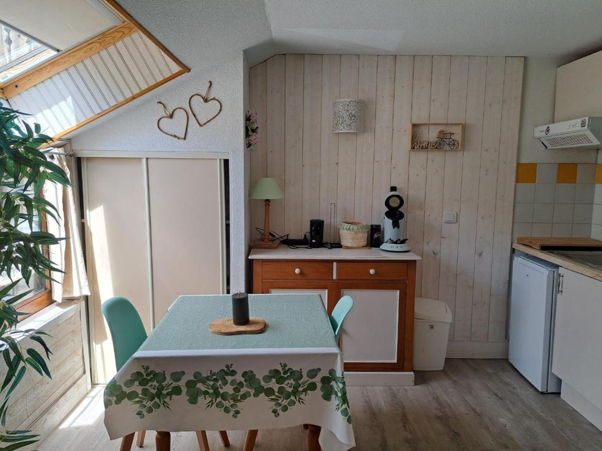 Le Cosy Liberty Apartment Ustou Bagian luar foto